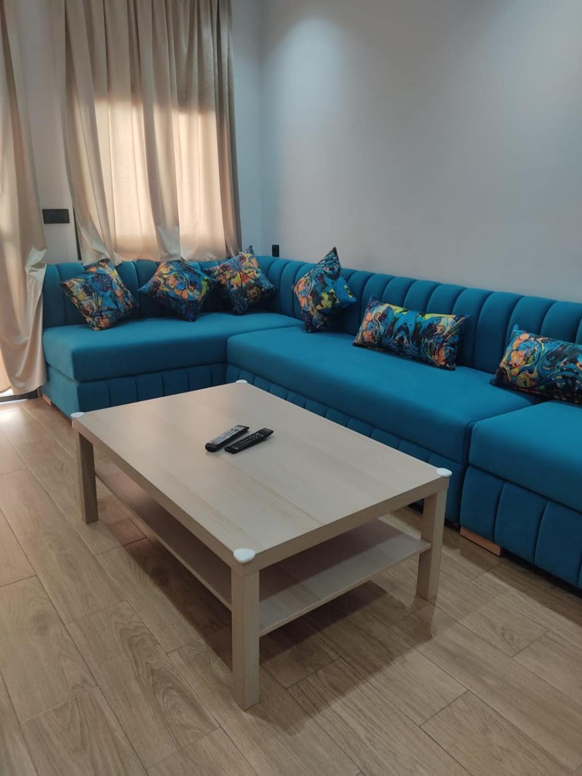 Appartement En M'Diq Centre Ville Pres De La Plage מראה חיצוני תמונה